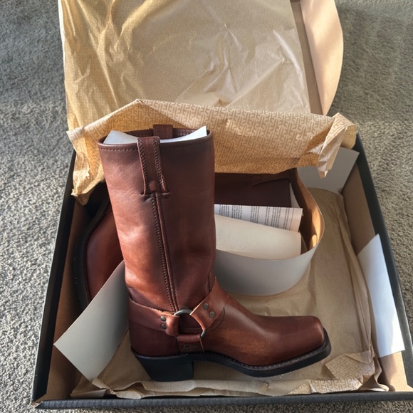 Frye harness boots - Picture 5 of 8